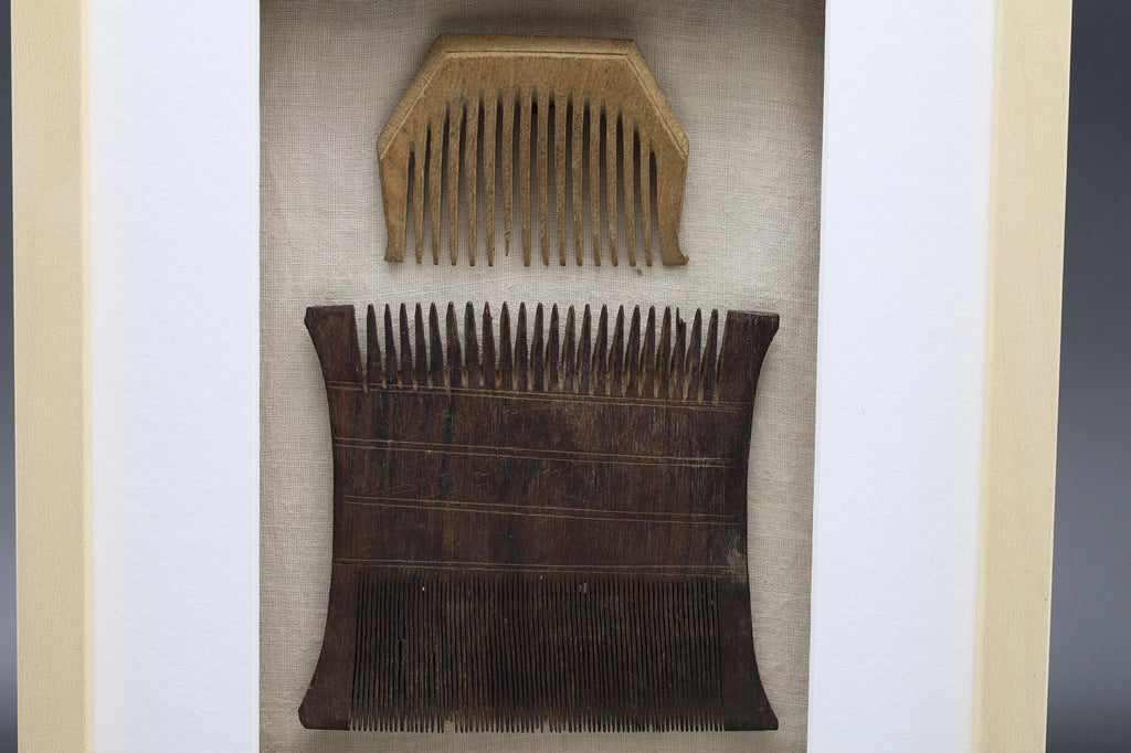 Colonial India, Circa 1920s Hand Carved Wood Combs From Rajasthan Gipsy Tribesmen, Kalbelia, Framed And Read To Hand On Wall, Bathroom Decor