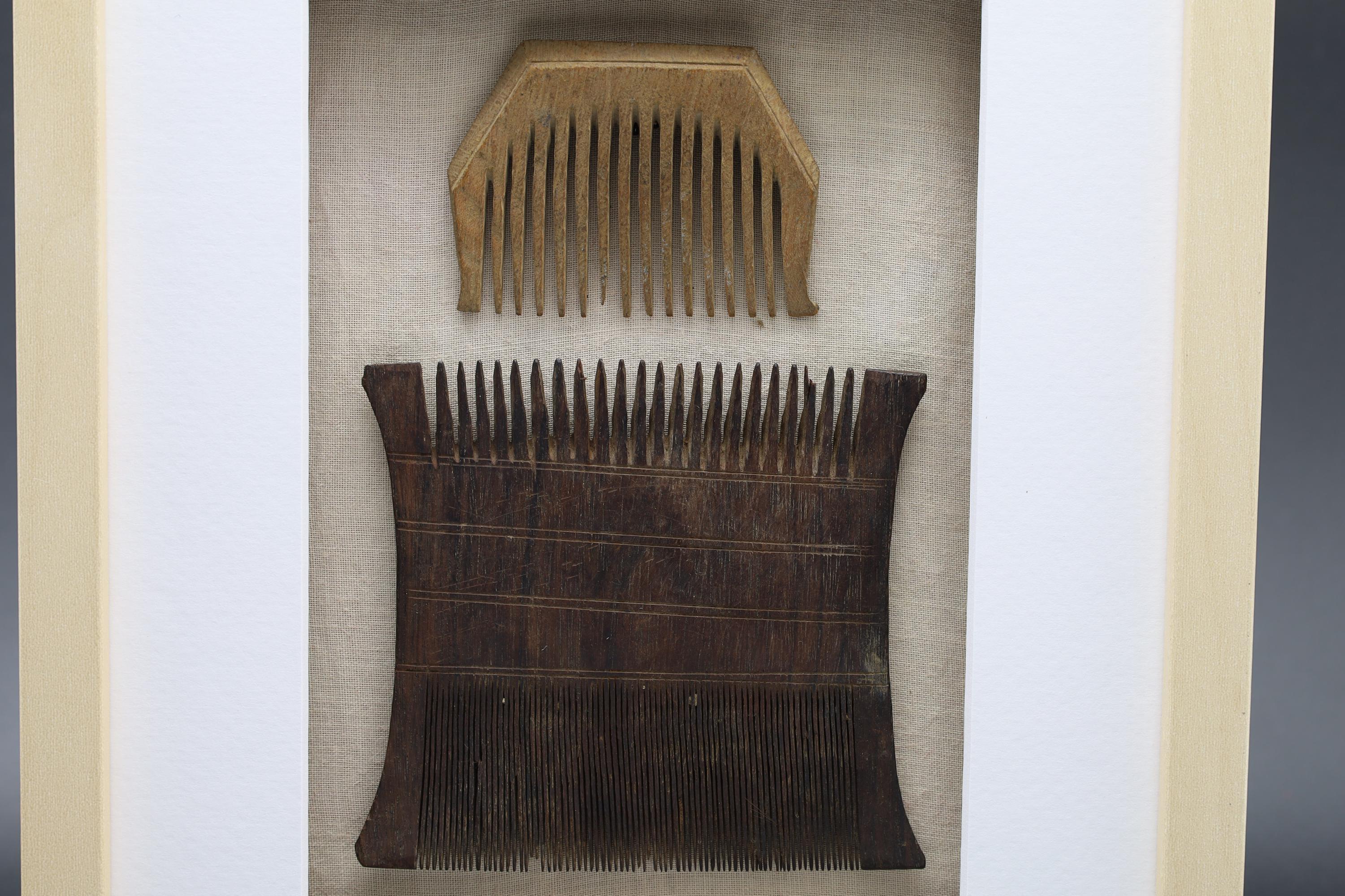Colonial India, Circa 1920s Hand Carved Wood Combs From Rajasthan Gipsy Tribesmen, Kalbelia, Framed And Read To Hand On Wall, Bathroom Decor