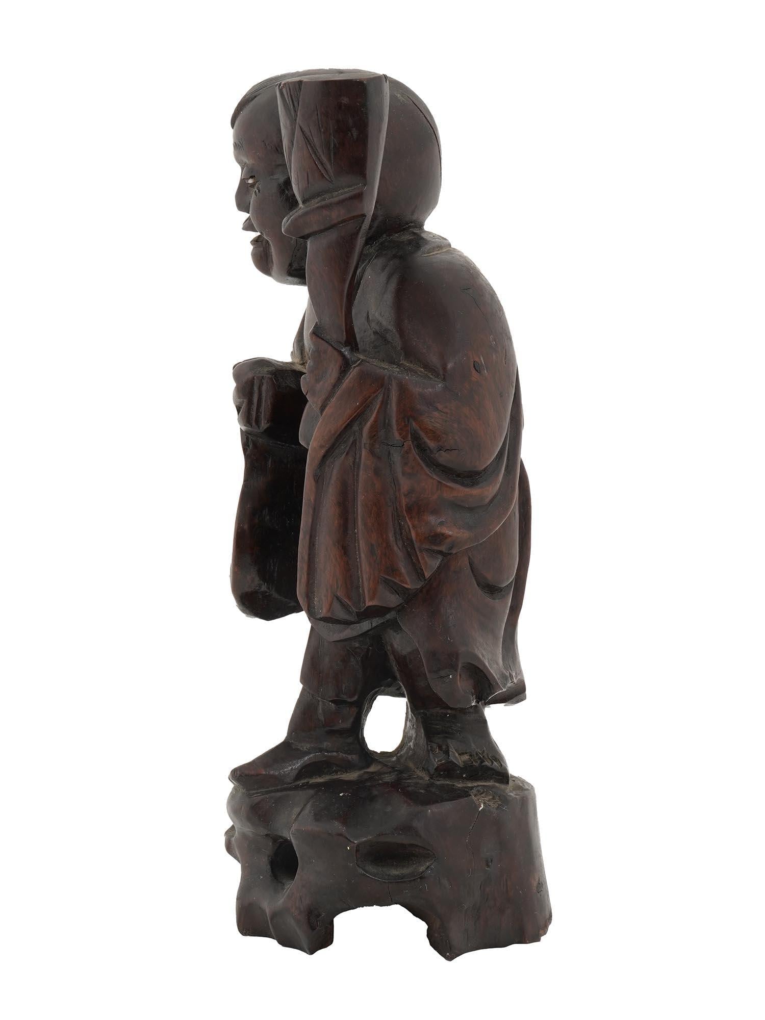 Vintage 1930s Japanese Wood Carved Statuette Of A Young Budai With Lotus Flower. Inlaid Eyes, Oriental Folk Arts And Crafts