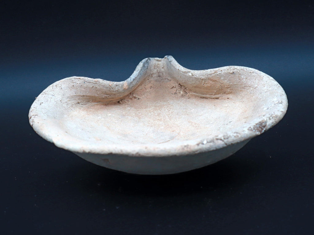 Jerusalem First Temple Period, A Clay Oil Lamp With Pinched Spout, Terracotta From The Iron Age II Circa 9th Century BCE, Holy Land, Israel