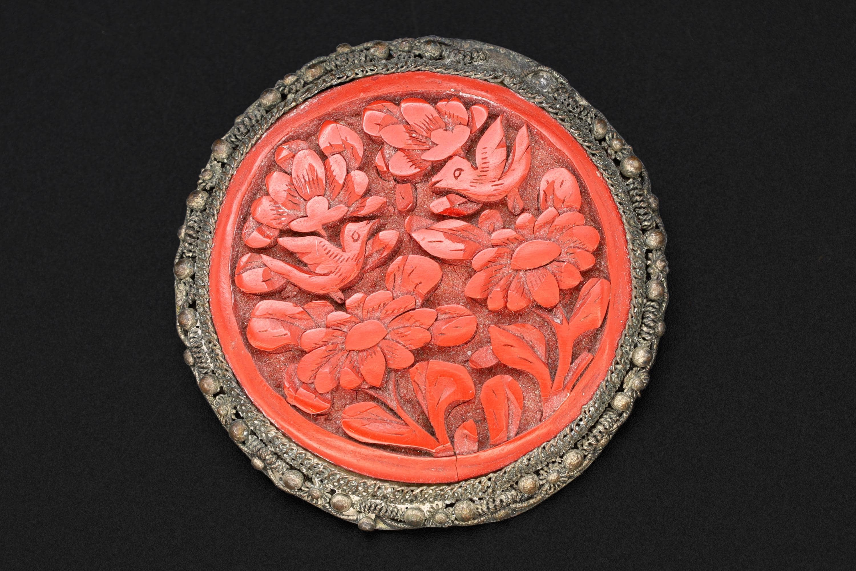 Antique 1920s Art Deco Brooch, A Carved Red Cinnabar And Silver Plated Brass, Chinese Republic Era Jewelry, Floral Design In A Round Pin