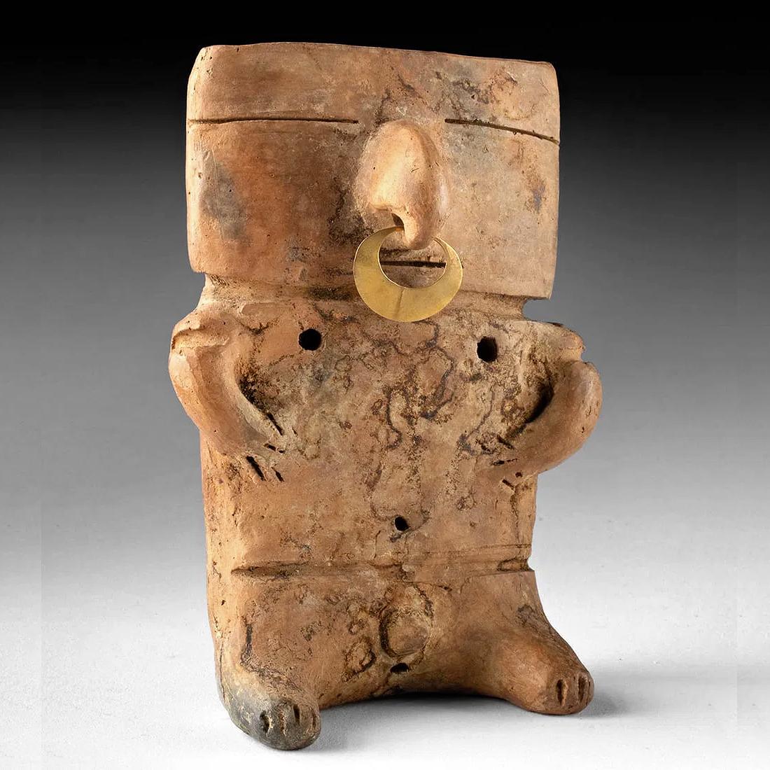 Quimbaya, Pre-Columbian Ceramic And 12 Karats Gold Figure Statuette. South America, Colombia Tomb Guardian Circa 13th Century AD Antiquities