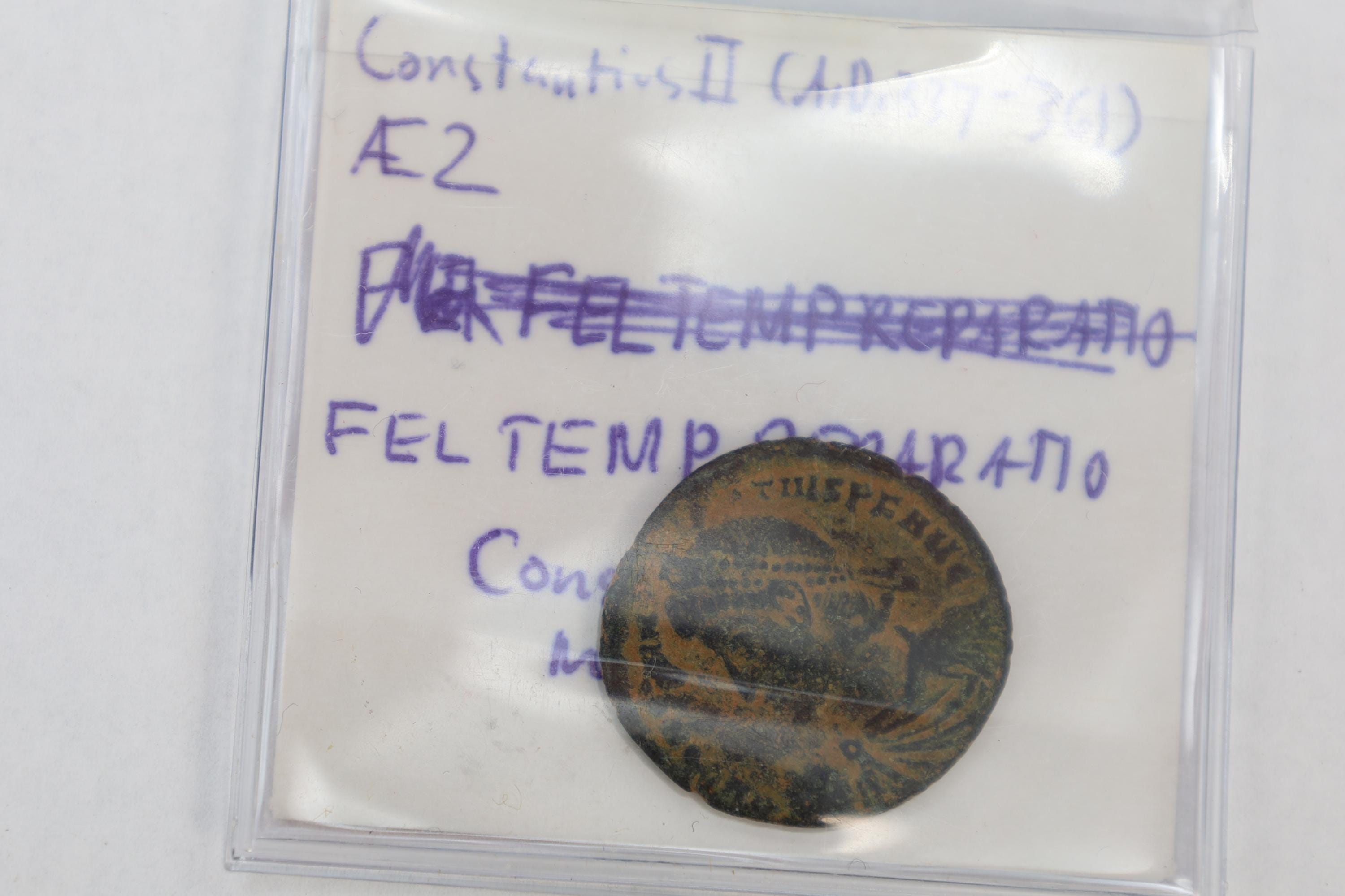 Ancient Roman Empire, A Bronze Coin By Emperor Constantius II, Constantinople Mint 4th Centuiry AD, Numismatics And Historical Collectibles