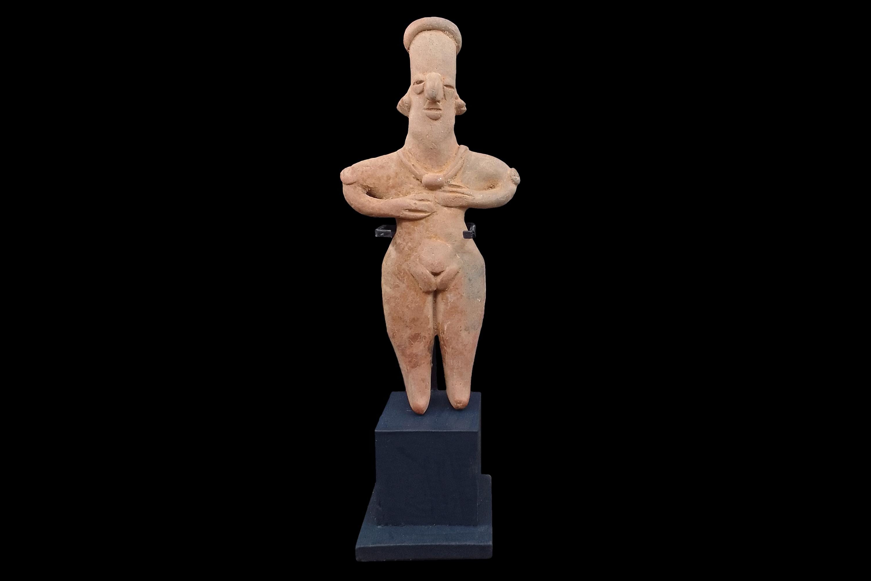 Ancient Pre Columbian Colima Pottery Standing Female Figure, Full Body Idol Dated Between 100 BCE To 250 AD, Western Mexico, Mesoamerica Art