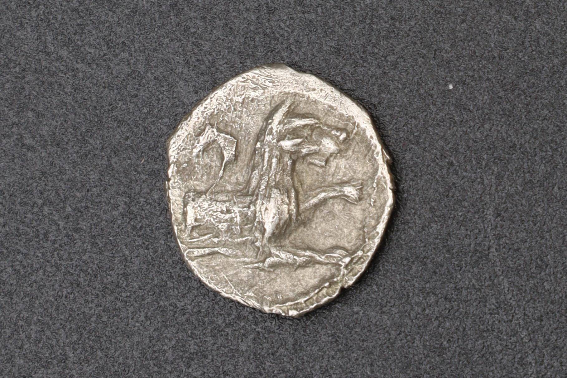 Laranda Lycaonia Cilicia, Silver Obol Coin, 324 To 323 BCE, Baaltars Seated And Wolf Running, Ancient Collectibles And Numismatics
