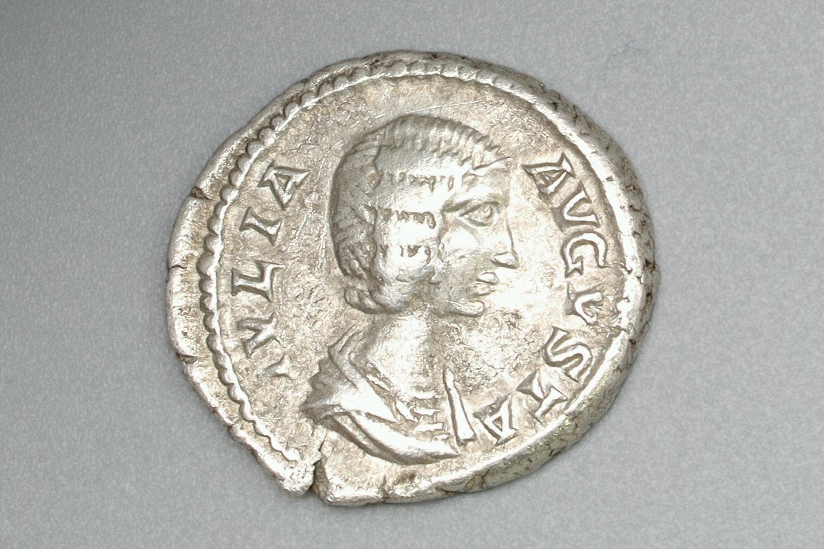 Ancient Roman Empire, 3rd Century AD, A Silver Denarius Coin. Empress Julia Domna Flavia Numismatics And Historical Antiquities Collectibles