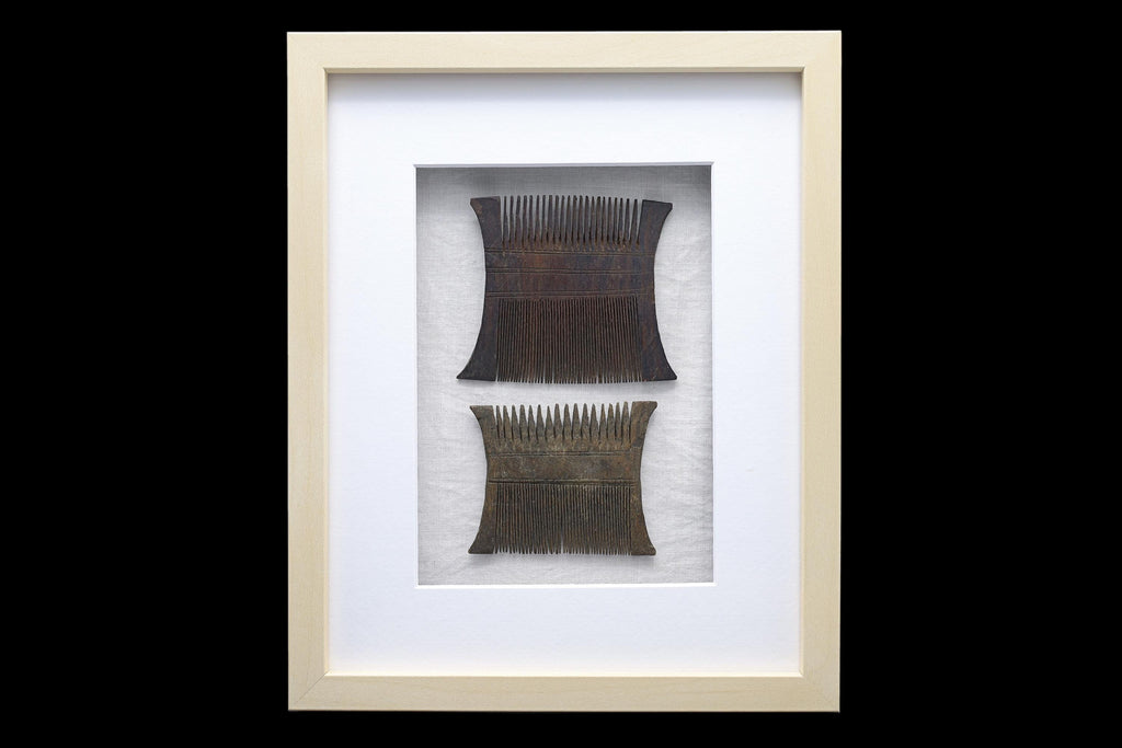 Colonial India, Circa 1920s Hand Carved Wood Combs From Rajasthan Gipsy Tribesmen, Kalbelia, Framed And Read To Hand On Wall, Bathroom Decor