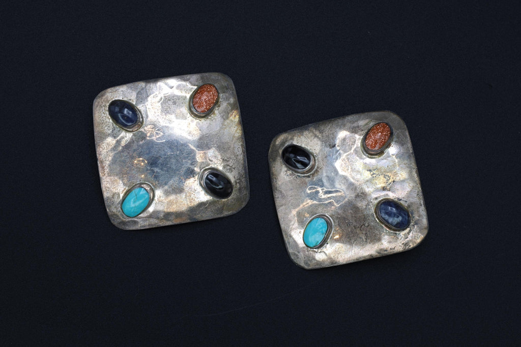 Vintage Taxco Mexico Jewelry, Modernist Earrings Made With 925 Sterling Silver And 8 Cabochons Of Gemstones, Hammered Square Silver Loaf