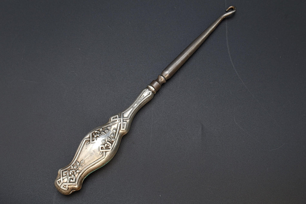 Antique 1890s Button Hook In Art Nouveau Style, American Sterling Silver, Victorian Era Dressing Tools, Fashion Accessories And Collectibles