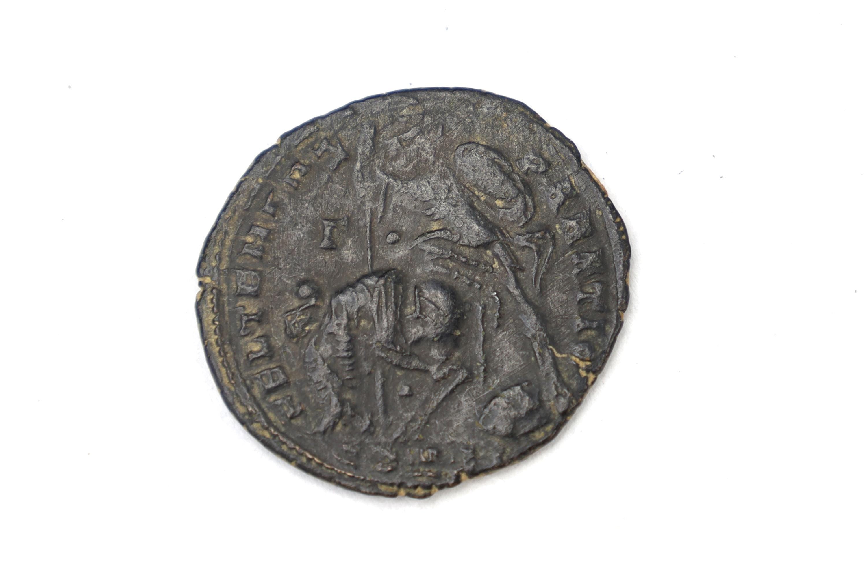 Ancient Rome Nummus Bronze Coin By Emperor Constantius II, Constantinople Mint 4th Century AD, Numismatics And Historical Collectibles