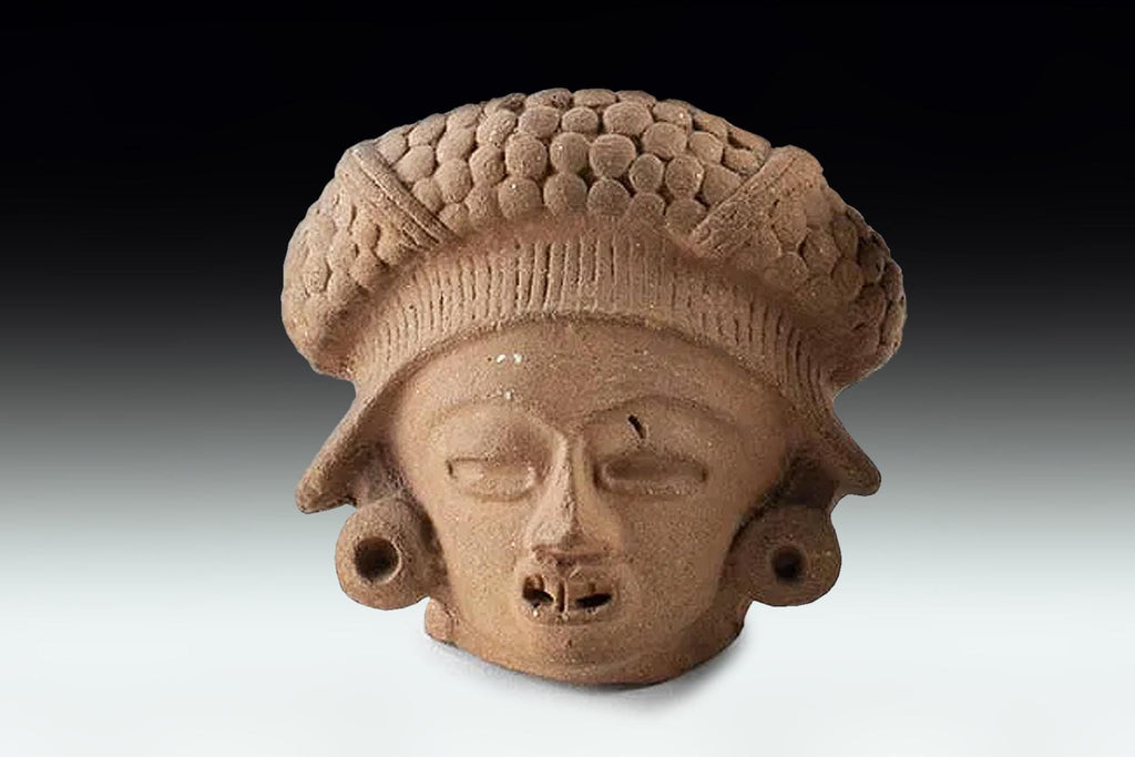 Ancient Pre-Columbian Veracruz Ceramic Head, Totonac Or Remojadas, Dated As Circa 800 AD, Mexican PreHispanic Antiquities And Art
