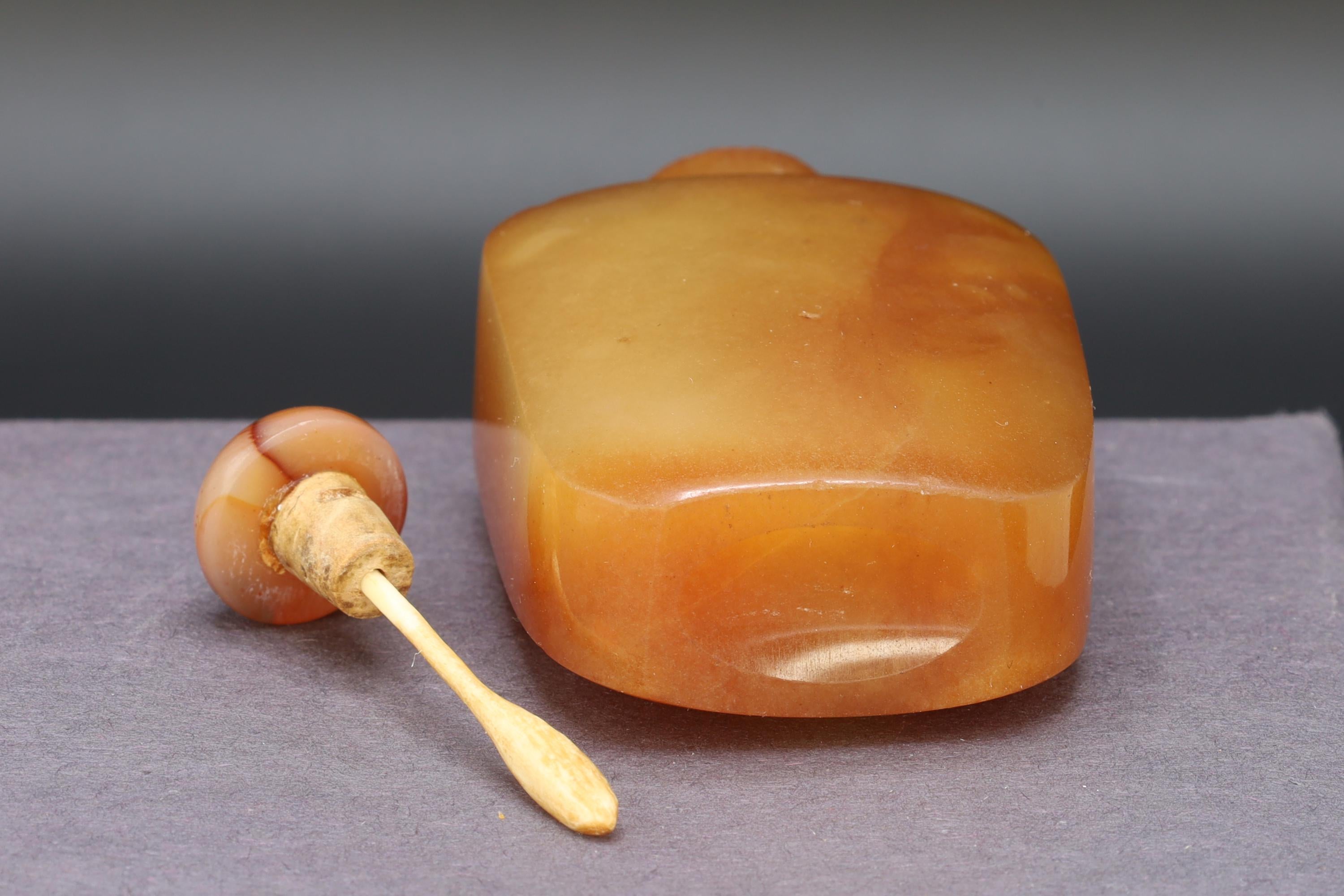 Vintage Early 20th Century Snuff Bottle, Hand Carved Apricot Agate Stone, Small Perfume Bottle. Asian Oriental Arts Tobacciana Collectibles