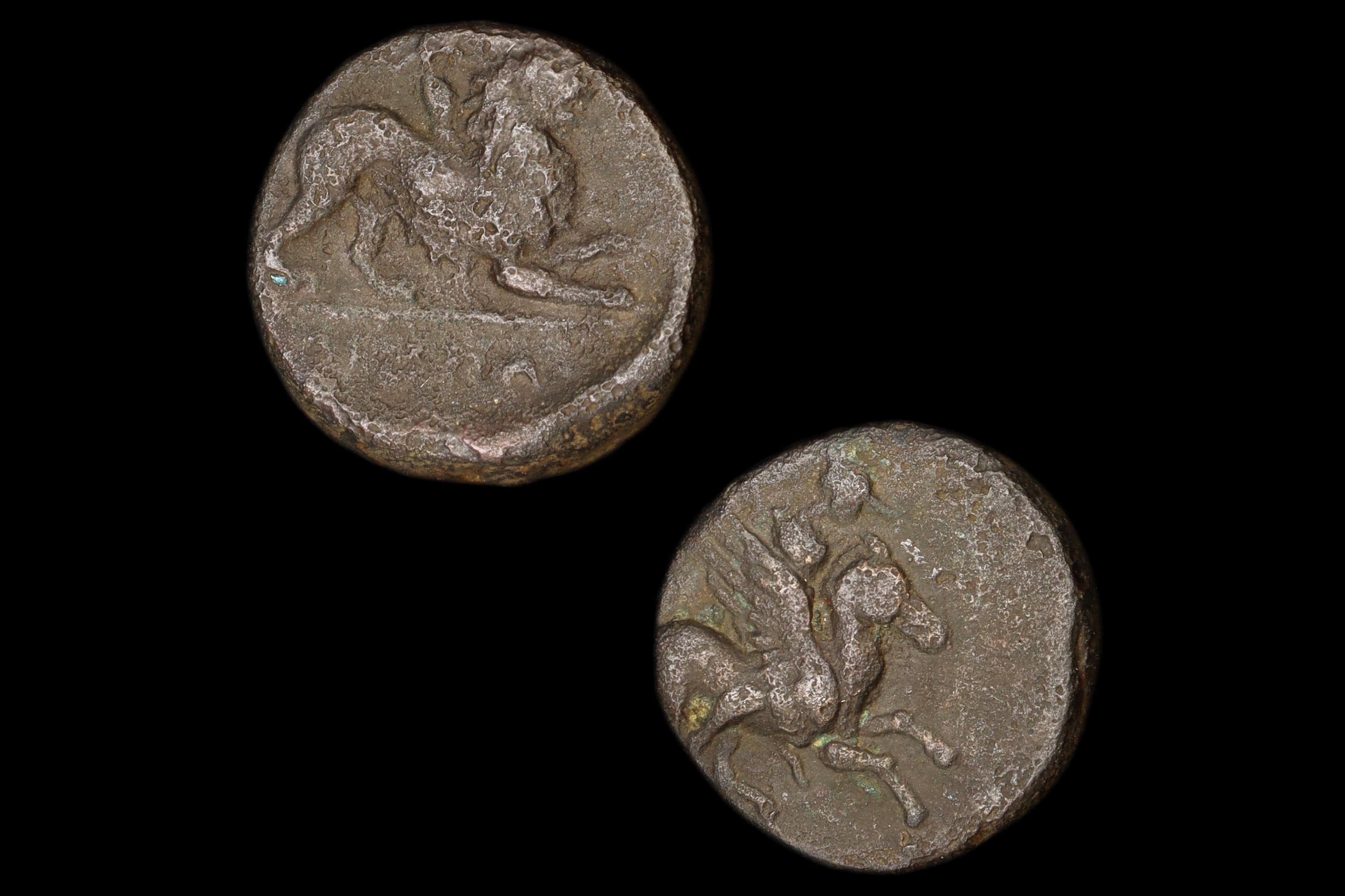 RARE Akarnania Leukas, AR Bronze Coin Circa 350 To 330 BCE, Bellerophon Riding Pegasus, Chimaera Monster, Ancient Collectibles Numismatics
