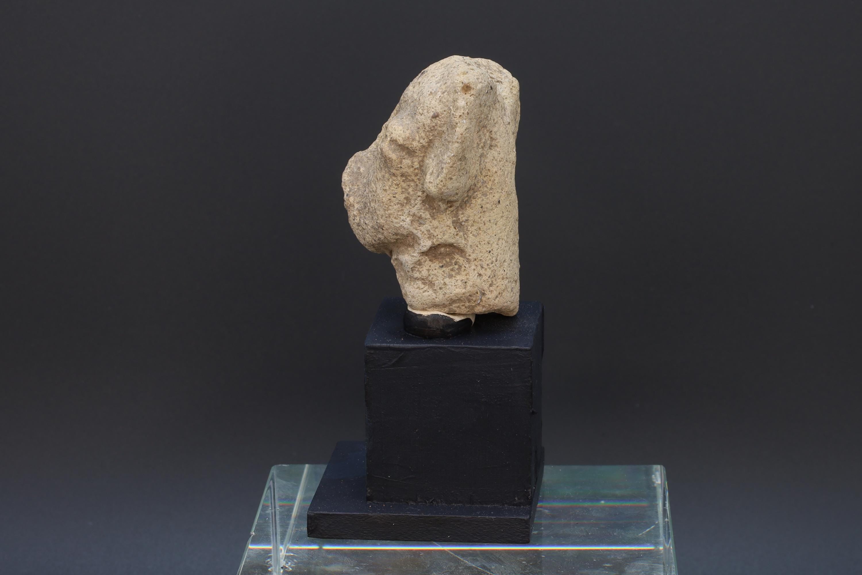 Ancient Huastec Head Figure, Circa 300AD Panuco River Area Style, Veracruz PreColumbian Ceramic Idol Figure On Stand, Prehispanic Mexico