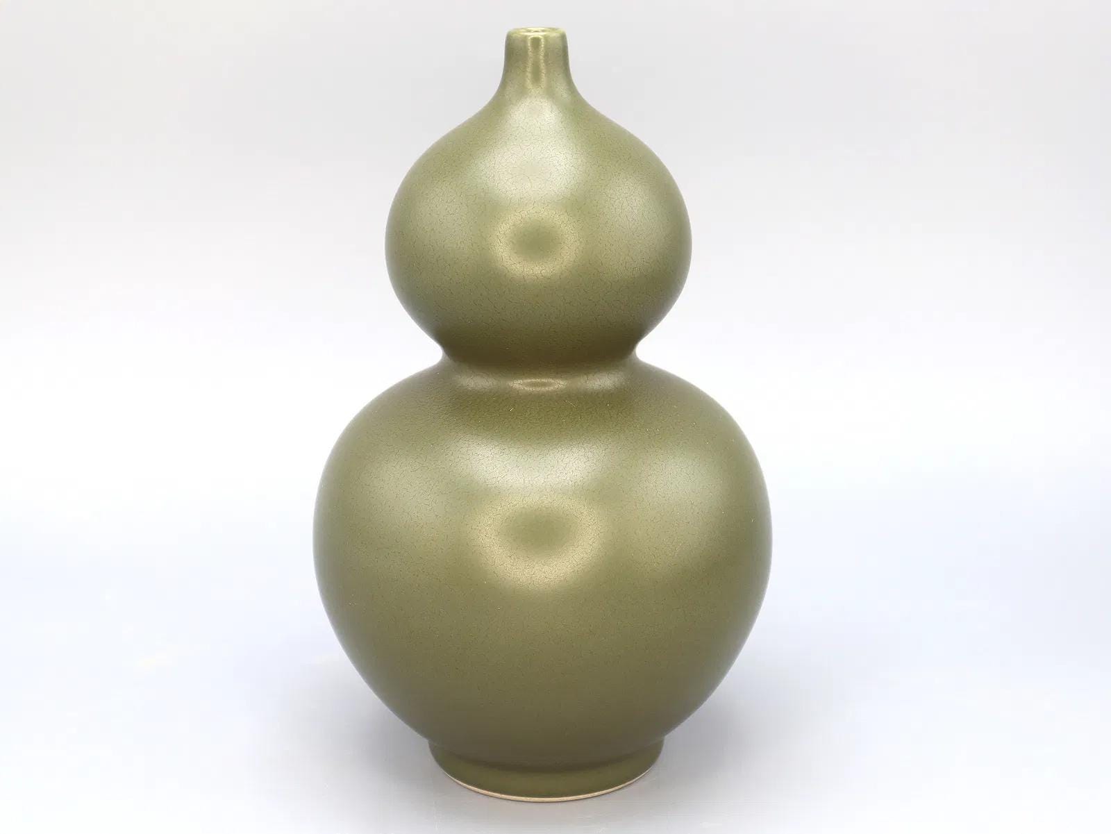 Fine Dark Olive Glazed Ceramic Vase In Gourd Shape, Late Qing Dynasty Or Republic, Semi Porcelain Vessel, Asian Oriental Home Decoration