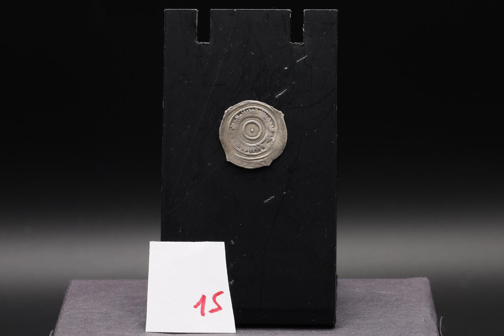 Medieval Egypt, Fatimids, al-Aziz Billeh, Fractional Value Of Half Dirham, Silver Coin With Arabic Calligraphy. Numismatics Collectibles