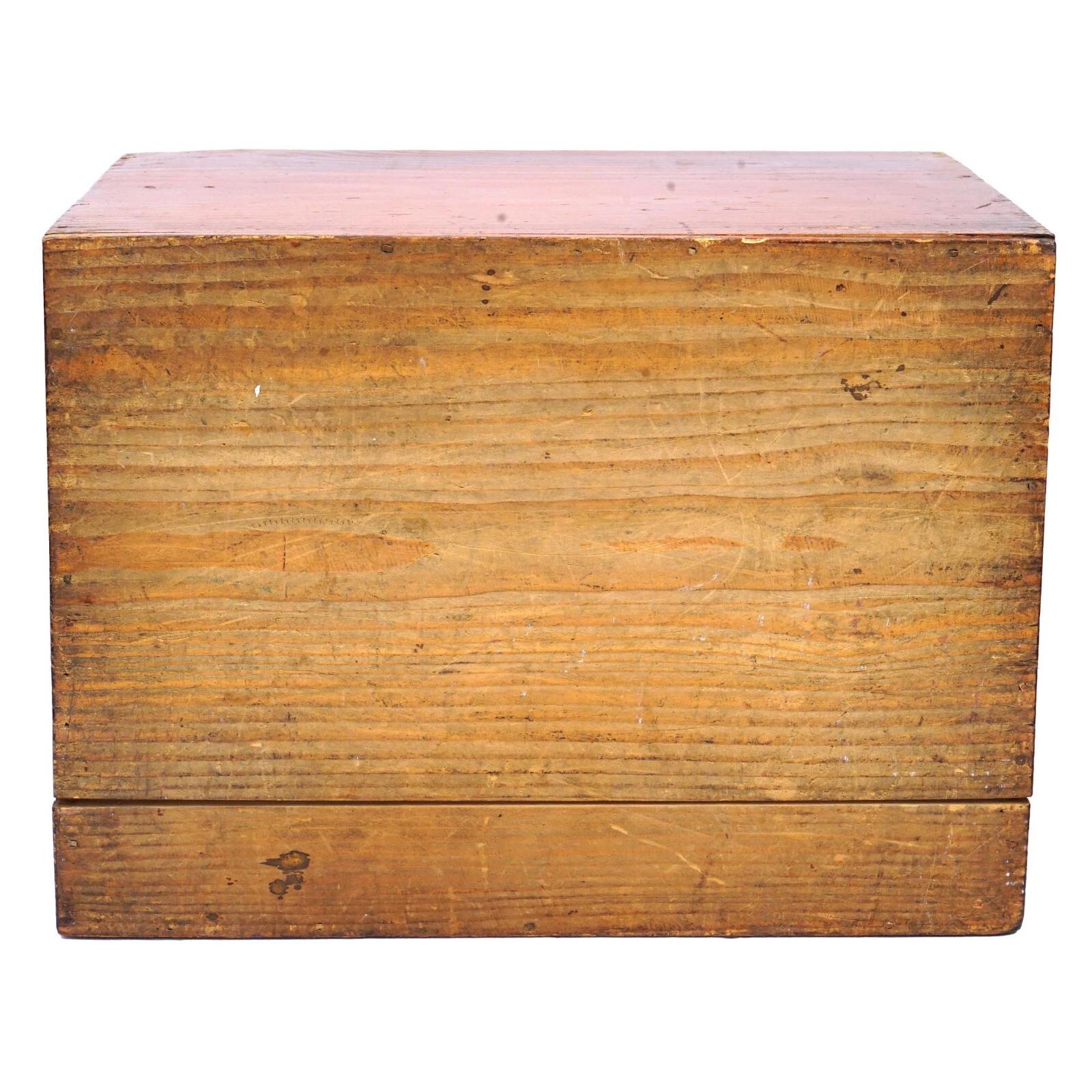 Antique 1920s Taisho Japan Lidded Bento Wooden Box, Farmers Chest, Medium Size Storage Case, Hamper With Top Lid, Dry Food Nuts Container