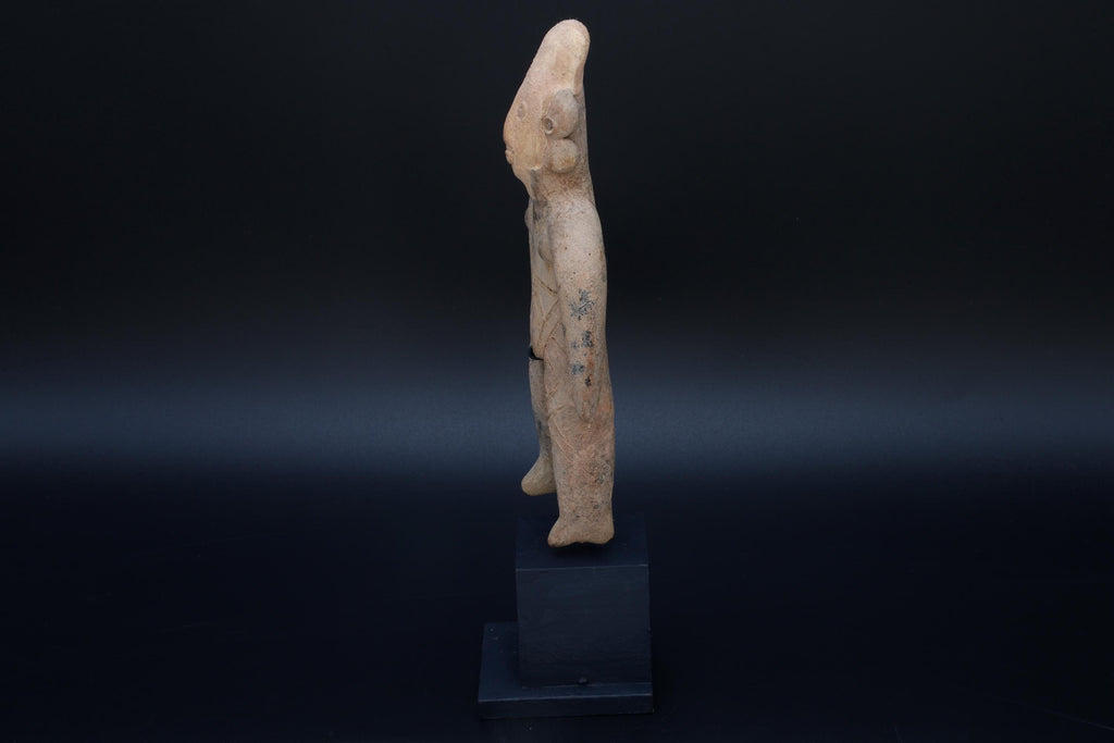 Ancient Pre Columbian Colima Pottery Standing Female Figure, Full Body Idol Dated As Between 100BC To 250AD, Western Mexico, Mesoamerica Art