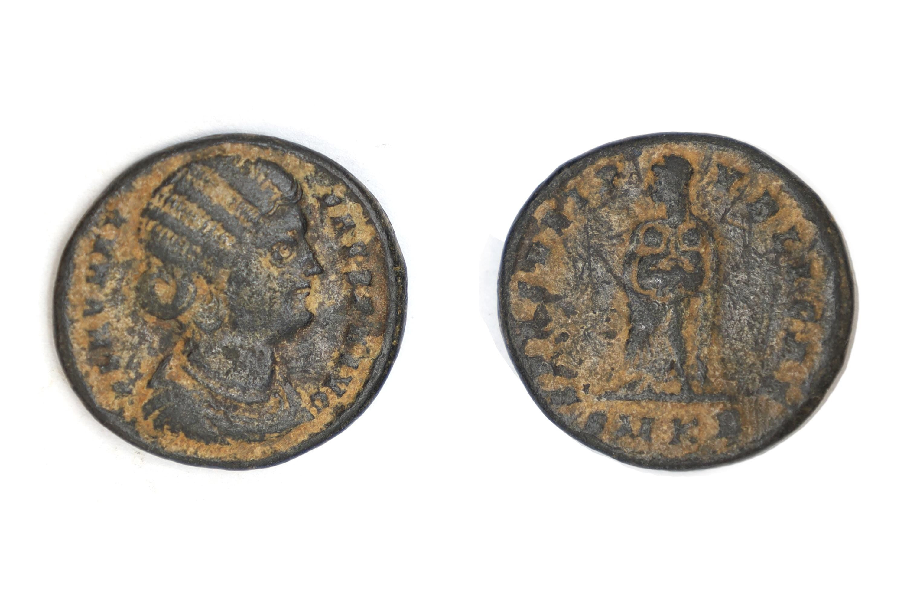 Empress Fausta, Spes Reipublicae, Roman Nummus Bronze Coin, Cyzicus Mint, 4th Century AD, Numismatics And Historical Collectibles