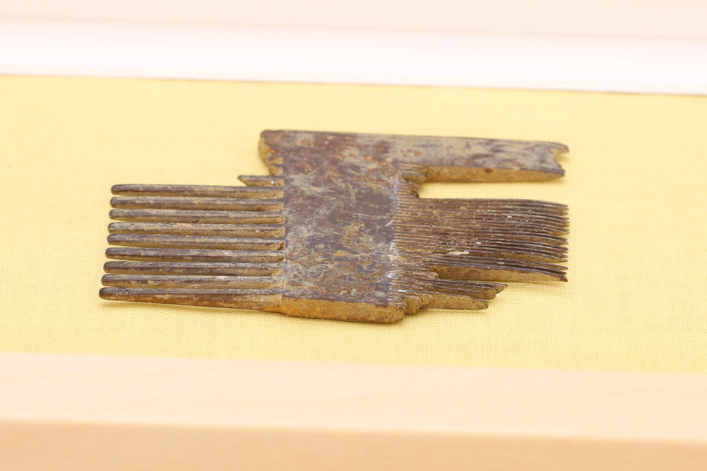 Hair Comb, Byzantine Trade Route, Antique 14th Century Fashion Accessory, Found At The Shores Of Thames River UK