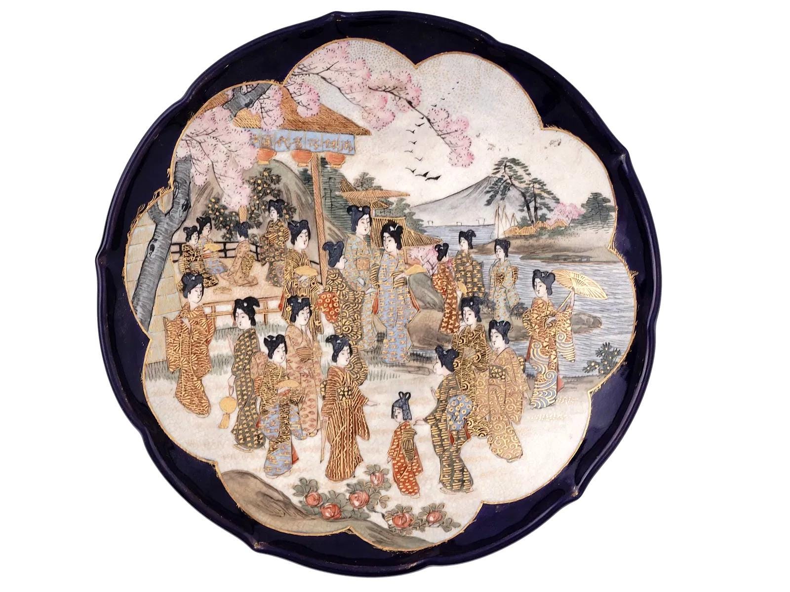 Antique Early 20th Century Meiji And Taisho Eras Japan, A Pair Of Satsuma Decorative Plates, Shimazu Crest, Both Signed