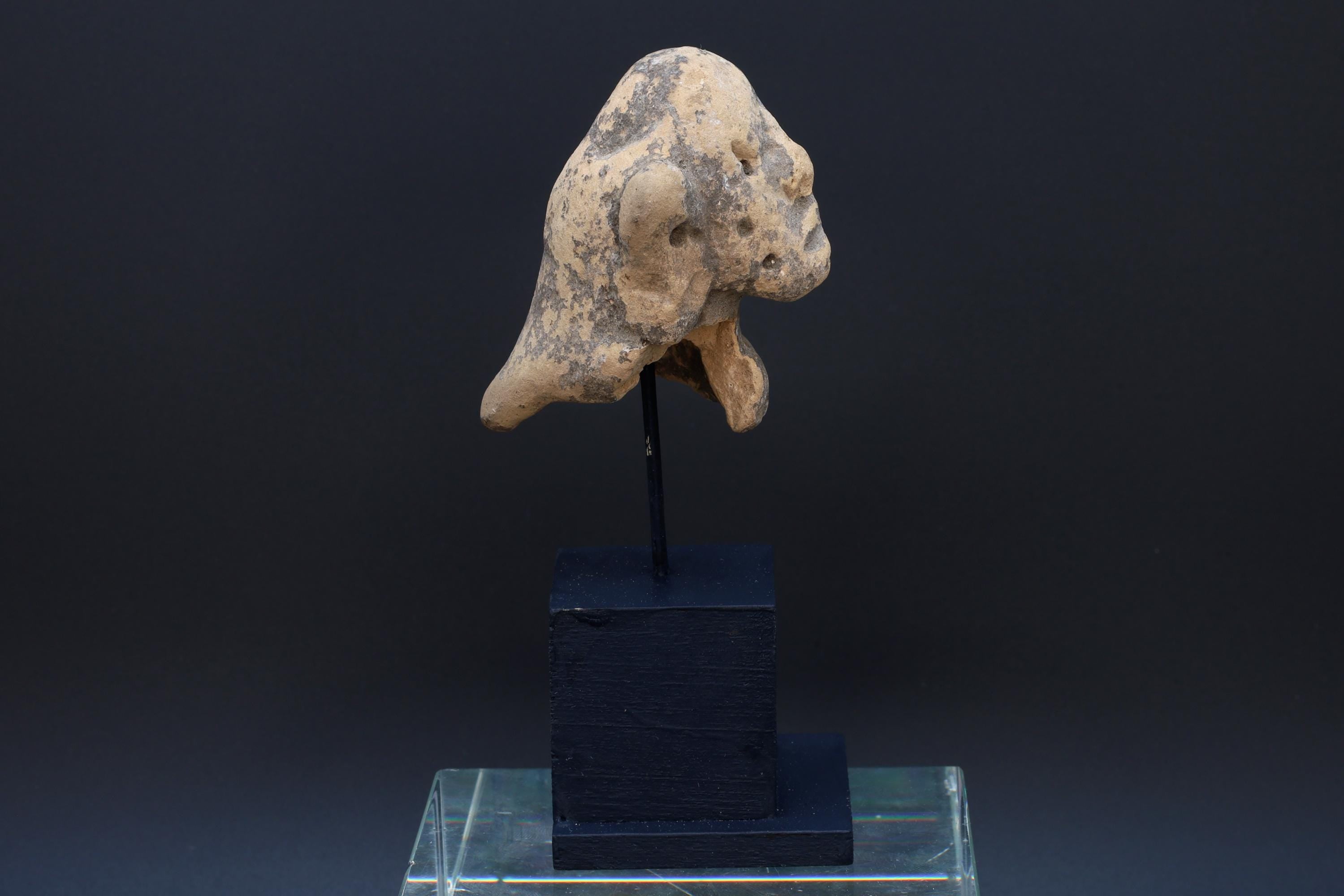Ancient Huastec Head Figure, Circa 300 AD Panuco River Area Style, Veracruz Pre-Columbian Ceramic Idol Figure Head, PreHispanic Mexico