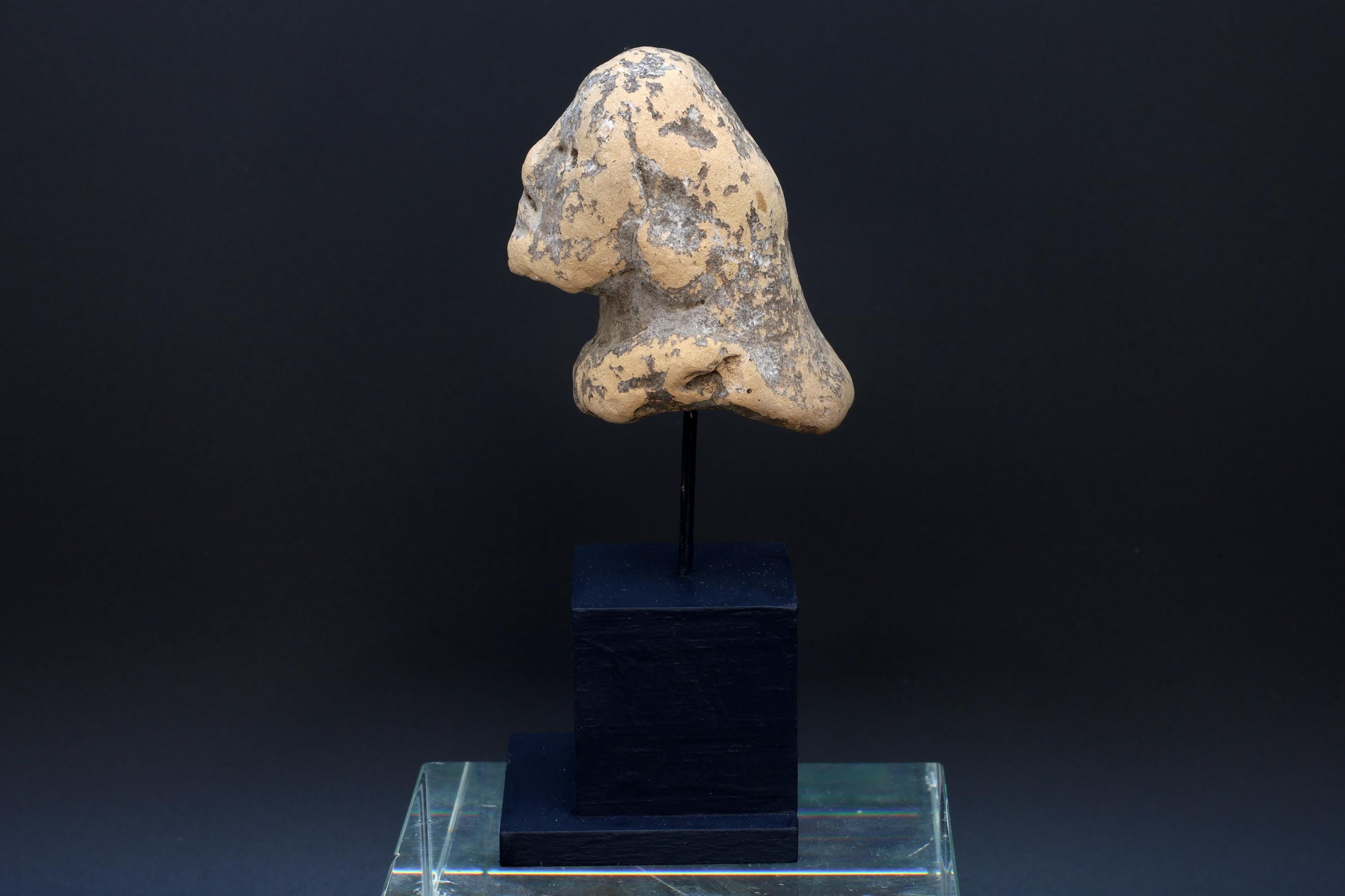 Ancient Huastec Head Figure, Circa 300 AD Panuco River Area Style, Veracruz Pre-Columbian Ceramic Idol Figure Head, PreHispanic Mexico
