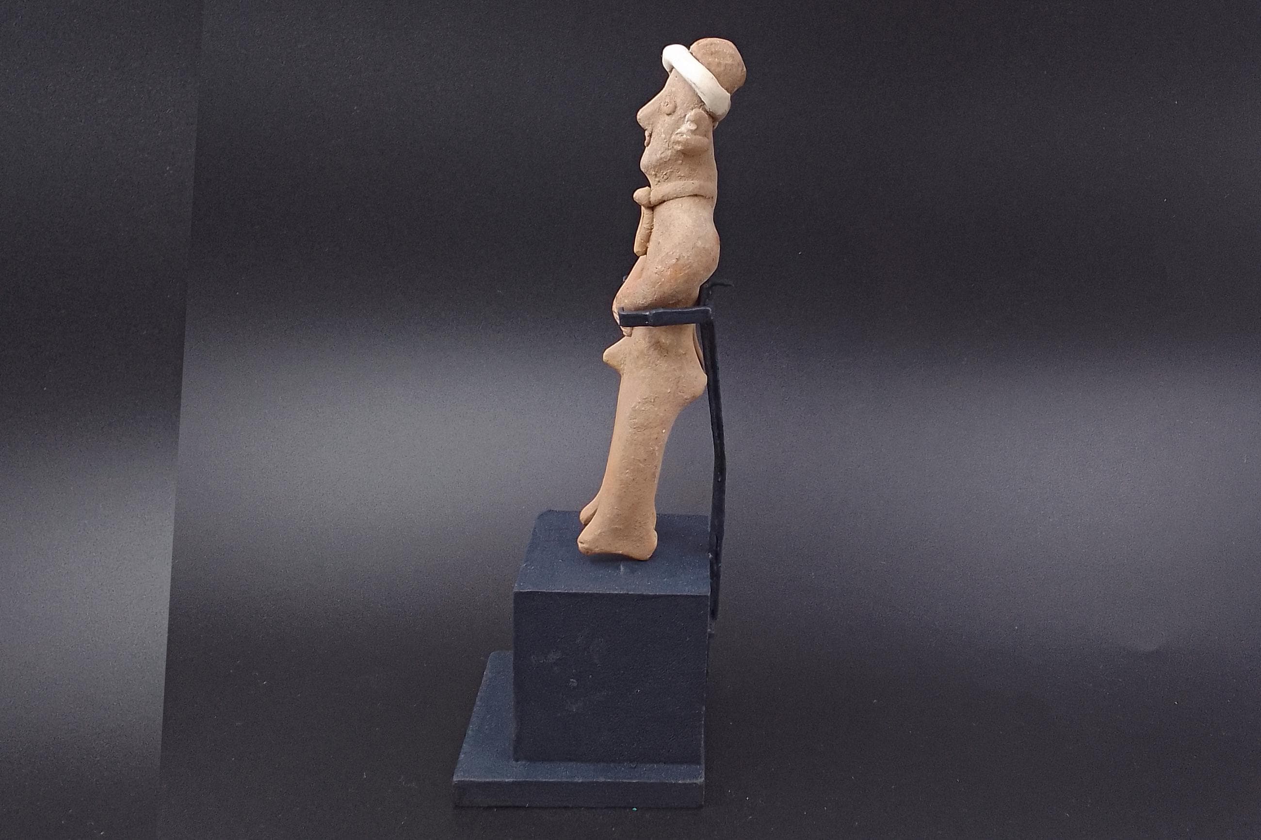 Ancient Pre-Columbian Colima Pottery Standing Male Figure, Full Body Idol Dated Between 200 BCE To 250 AD, Western Mexico, Mesoamerica Art