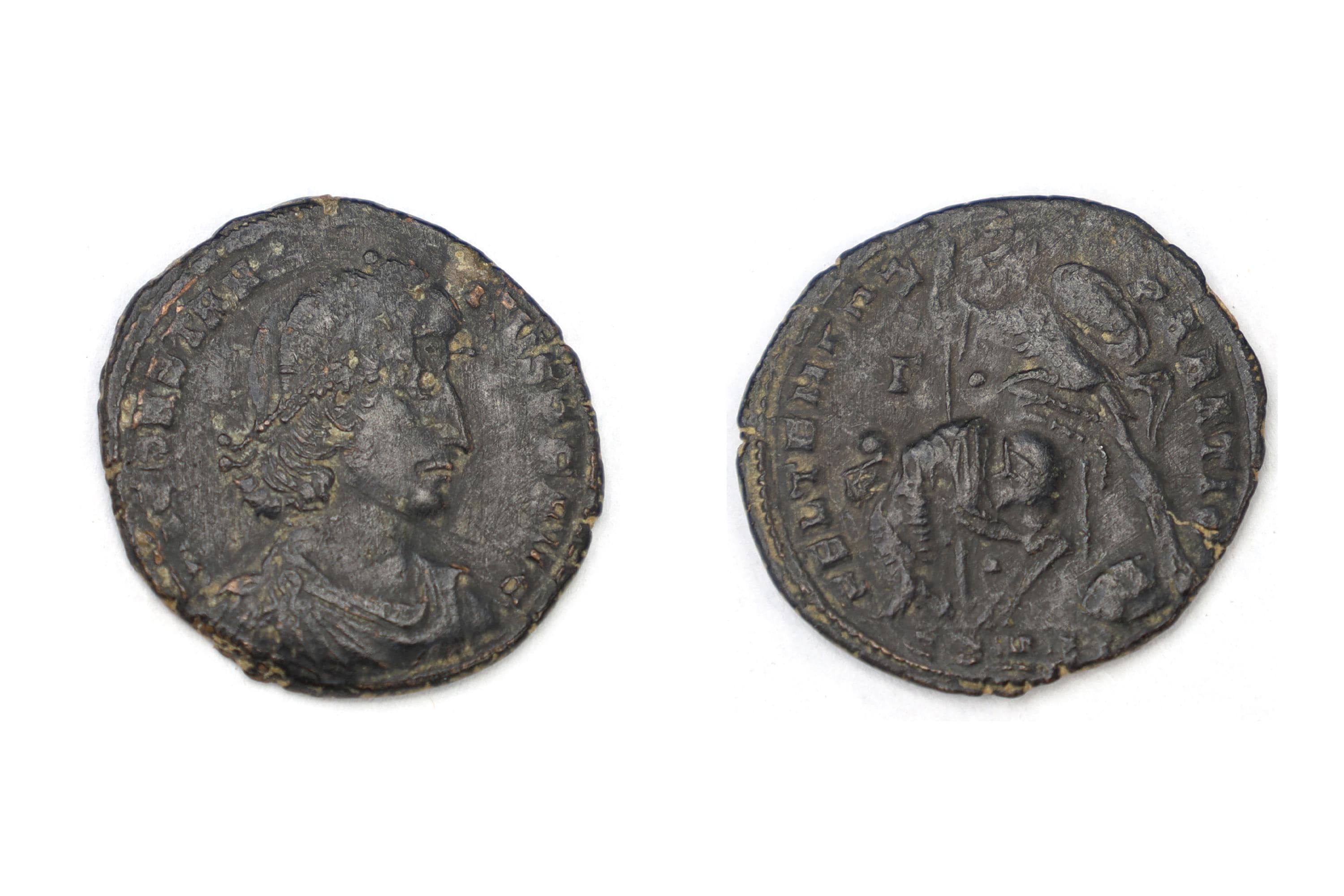 Ancient Rome Nummus Bronze Coin By Emperor Constantius II, Constantinople Mint 4th Century AD, Numismatics And Historical Collectibles