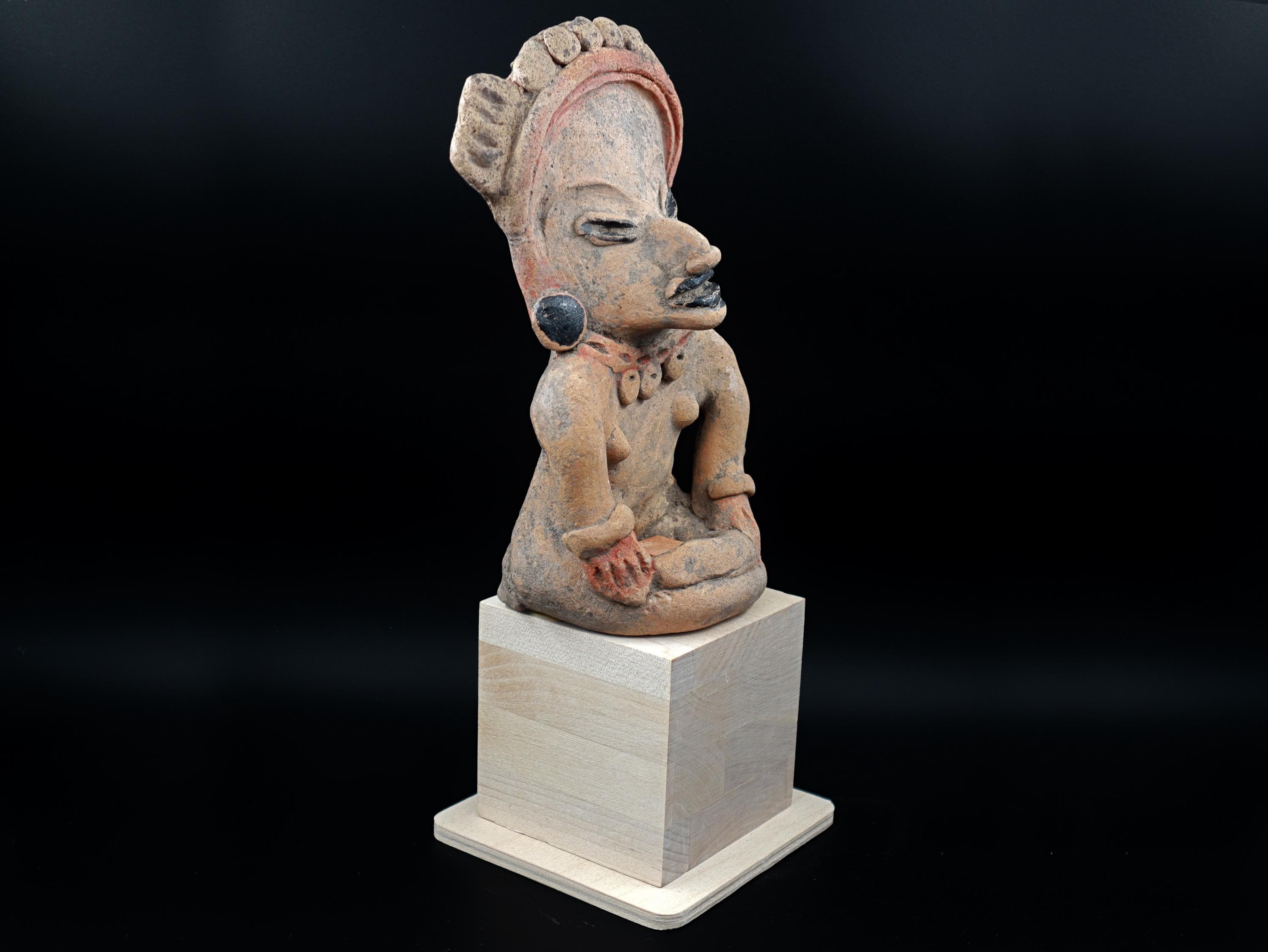 Ancient Pre Columbian Veracruz Pottery Female Sitting Figure, Remojadas Type Dated As Between 400 to 600 AD, Eastern Mexico, Mesoamerica Art