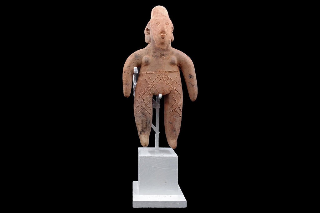 Ancient Pre Columbian Colima Pottery Standing Female Figure, Full Body Idol Dated As Between 100BC To 250AD, Western Mexico, Mesoamerica Art