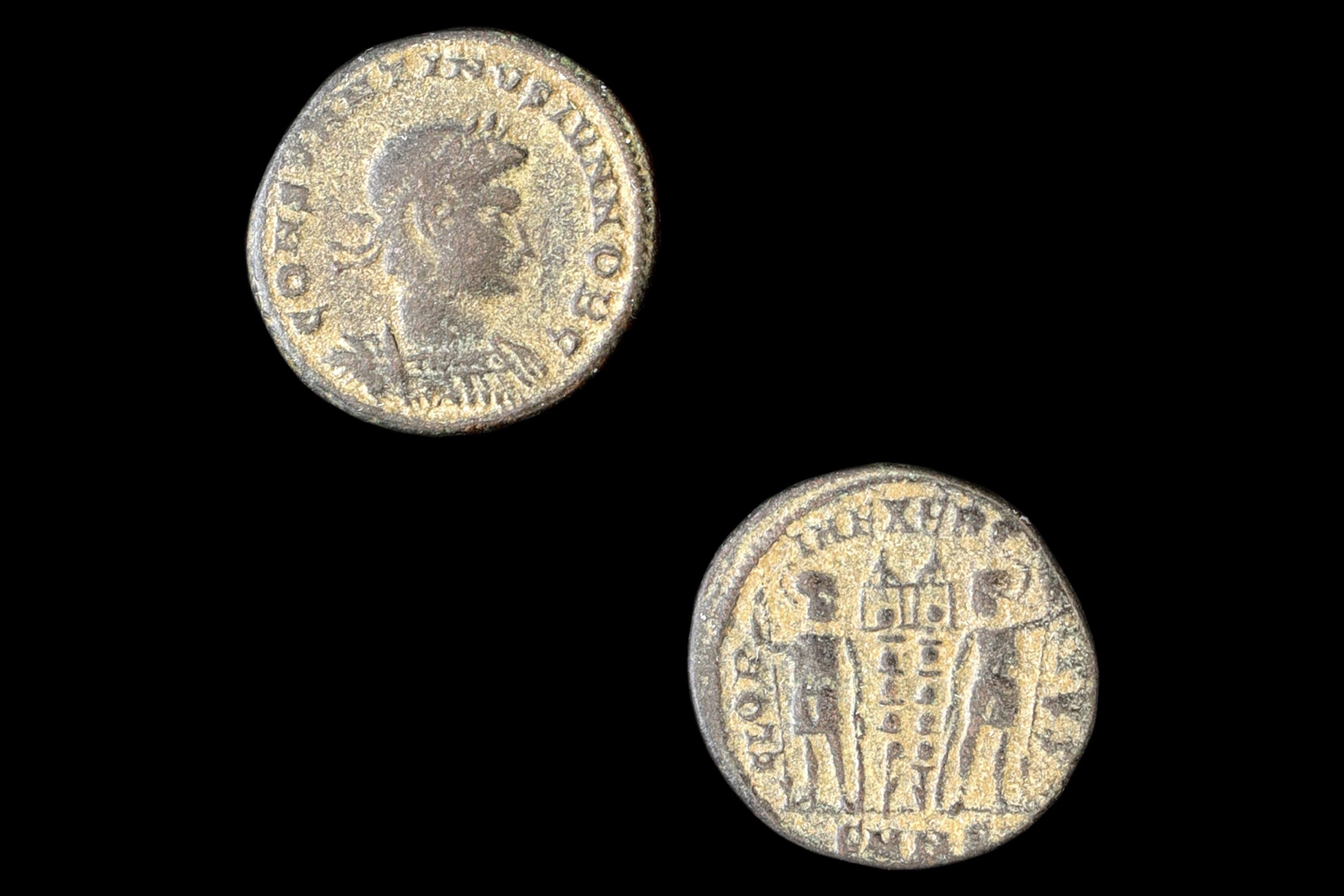 Ancient Roman Empire, Reduced Follis Bronze Coin By Constantius II, Nicomedia Mint, 4th Century AD, Numismatics And Historical Collectibles