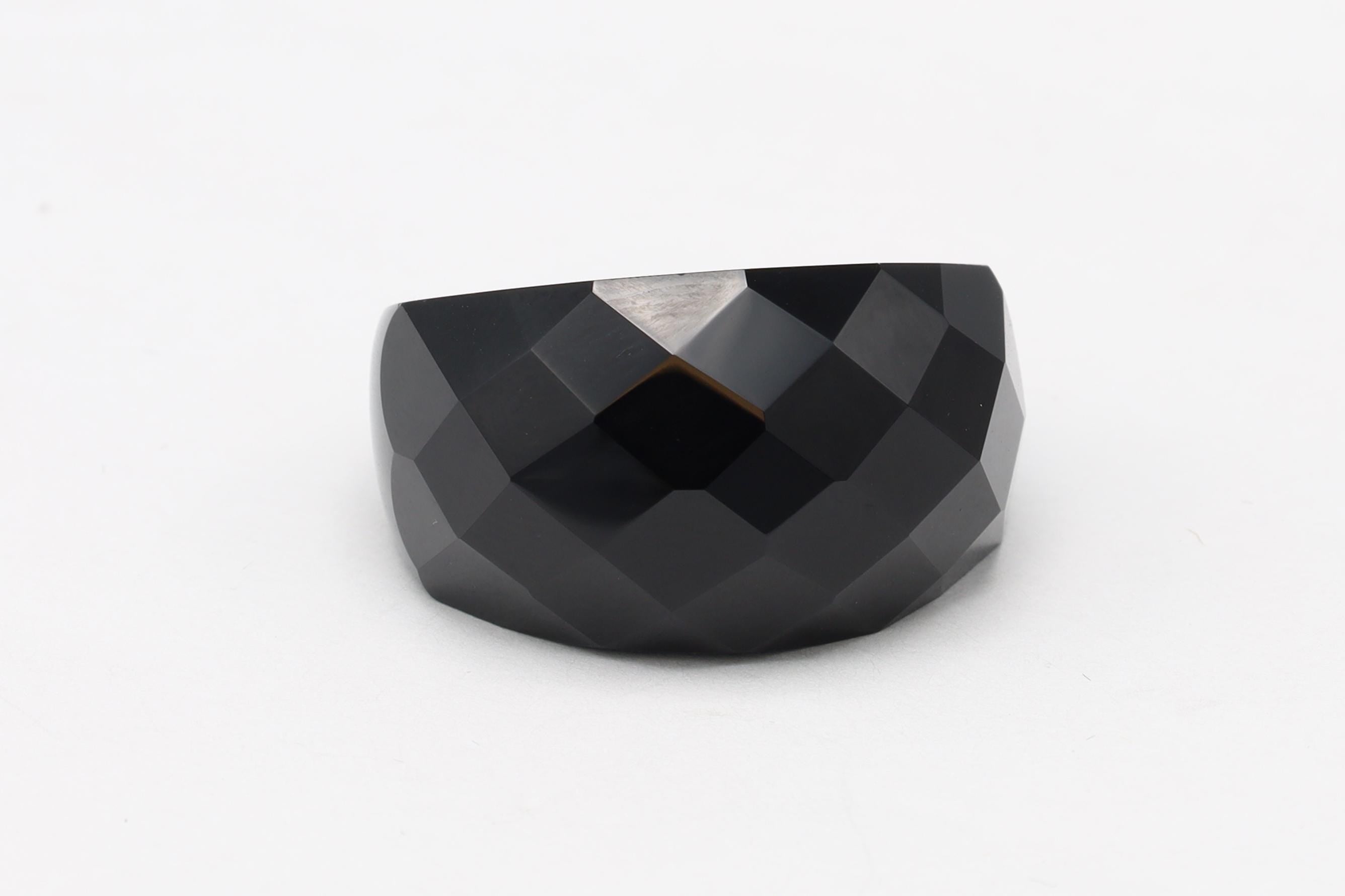 Black Dome Ring Size 5 3/4 USA Charts, Carved And Polished Onyx Statement Ring On A 925 Sterling Silver Band