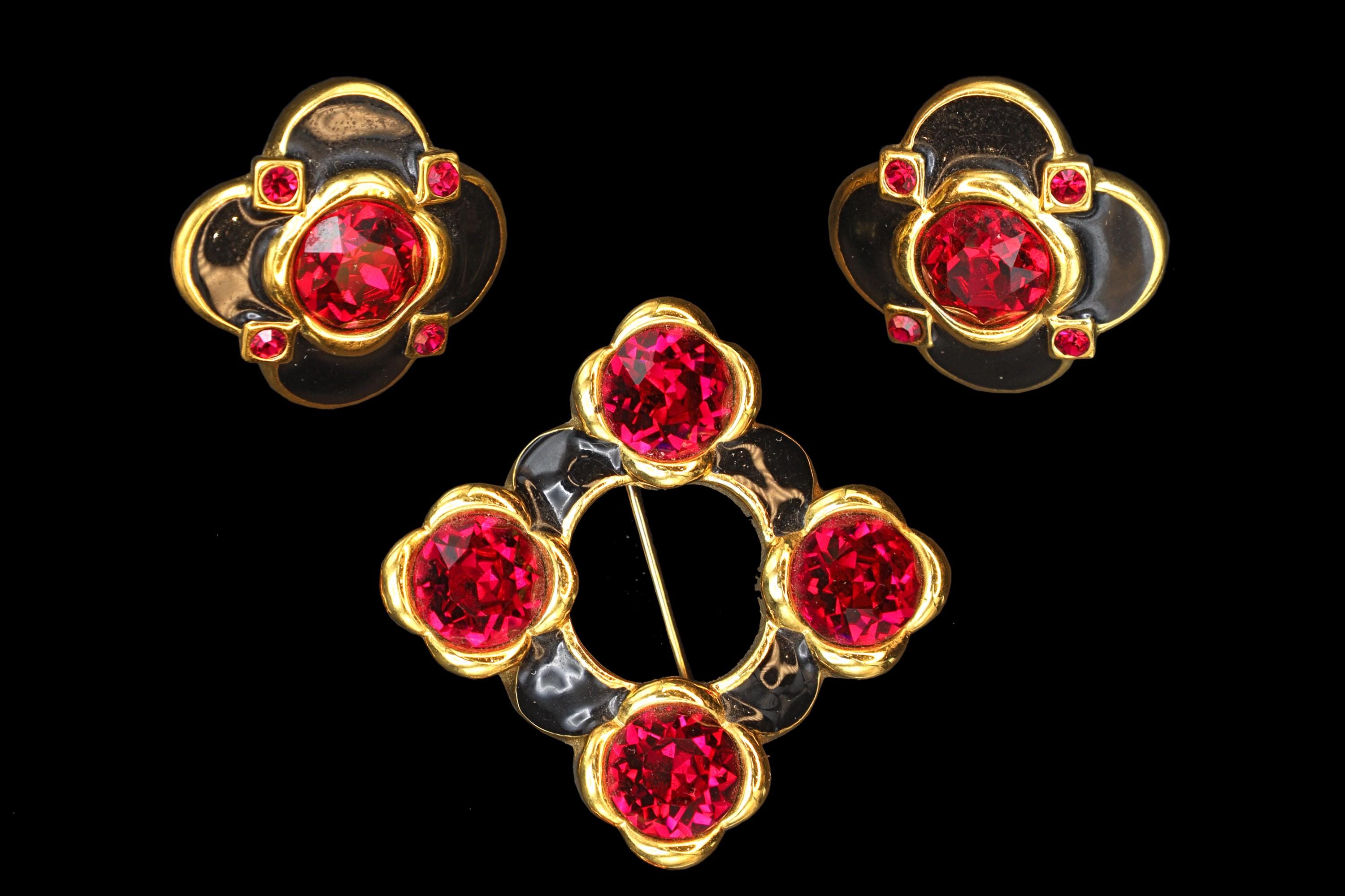Monet Jewelry Set With Stud Earrings And Brooch Made In The 1980s USA, Gold Tone, Enamel And Ruby Glass Rhinestones