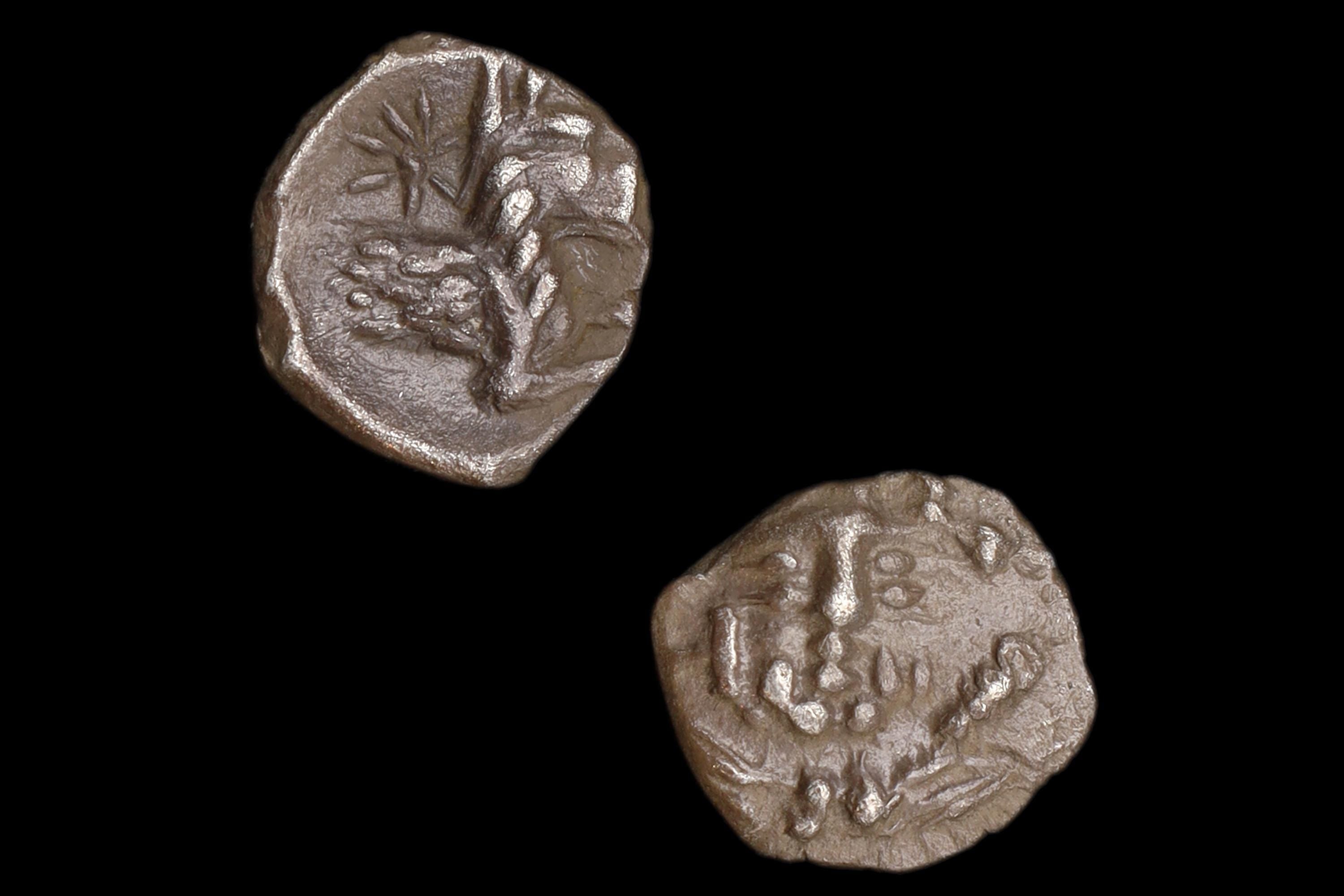 City Of Laranda Lycaonia, Greek Silver Obol Coin, 323 BCE, Herakles With Nemean Lion Skin, Wolf Running, Ancient Collectibles Numismatics