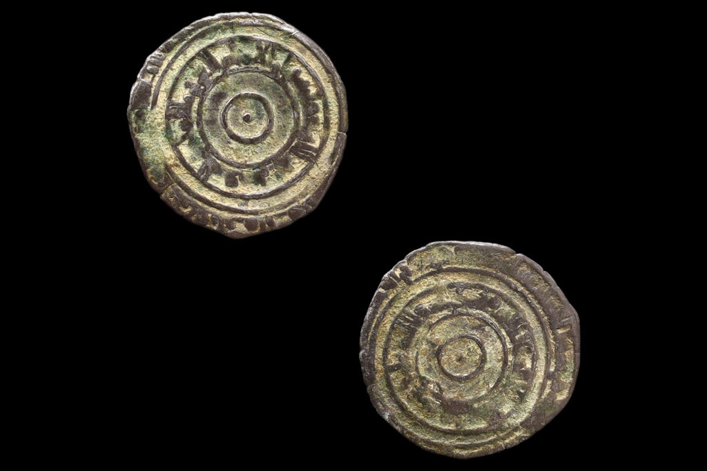Medieval Egypt, Fatimids, al-Aziz Billeh, Fractional Value Of Half Dirham, Silver Coin With Arabic Calligraphy. Numismatics Collectibles