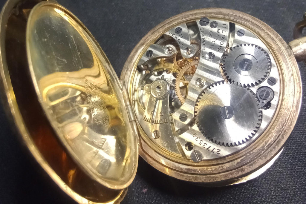 Antique Hunting 1915 Illinois Pocket Watch, Serial 2773533 Grade 201, WORKING Springfield 11 Jewels, Wadsworth Referee Case