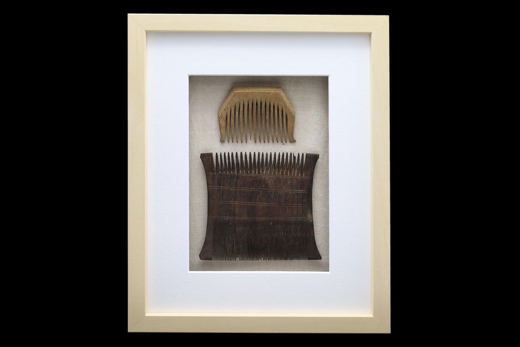 Colonial India, Circa 1920s Hand Carved Wood Combs From Rajasthan Gipsy Tribesmen, Kalbelia, Framed And Read To Hand On Wall, Bathroom Decor
