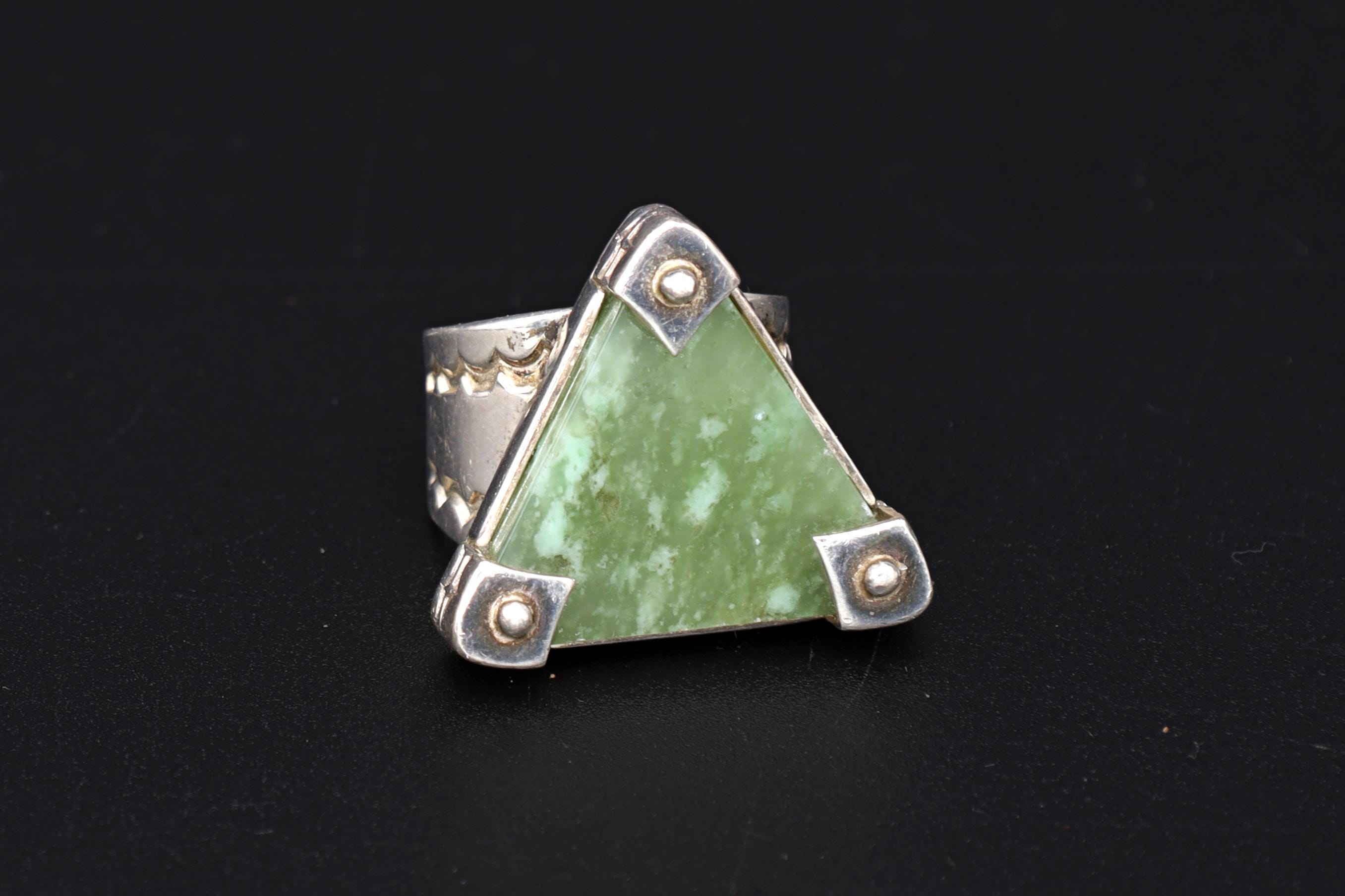 Desert Rose, Jay King Jewelry, Statement Ring Size 5 1/2 USA Charts, Sterlign Silver And Jadeite Nephrite, Triangle Shaped, Post Modern Art