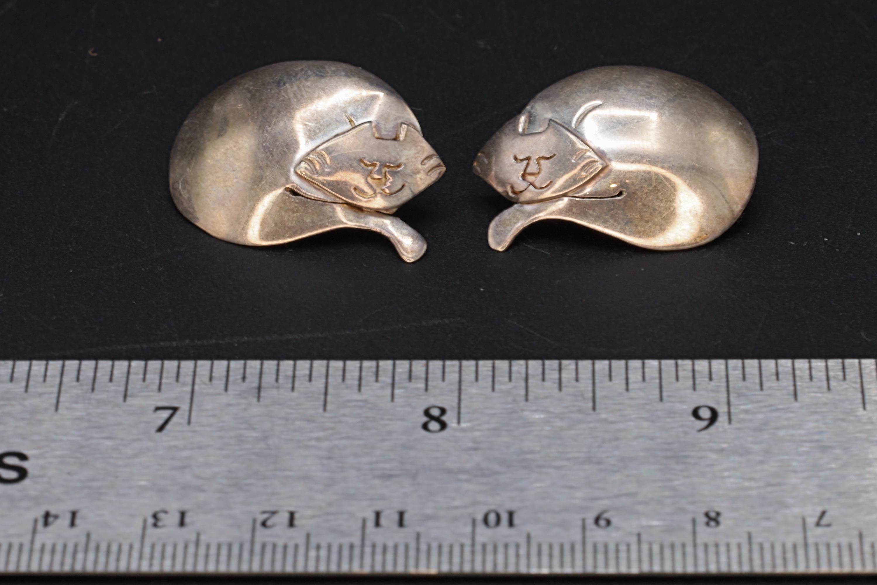 Vintage 1980s Sleeping Cats Stud Earrings, PKL 925 Sterling Silver Hallmark, American Large Studs, Womens Jewelry, Kitten Animal Figural Art