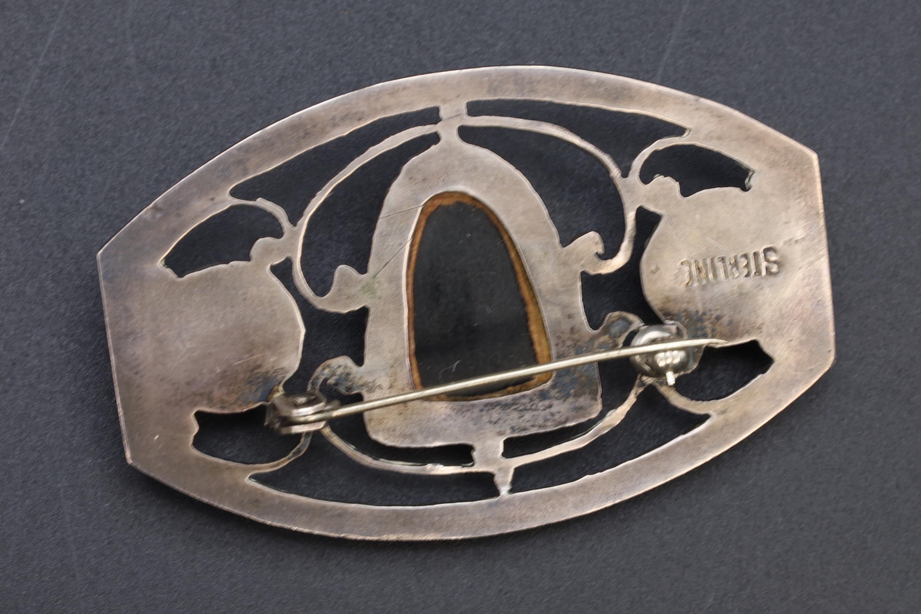 Art Deco Jewelry From Mexico, A Mid Century Brooch Pin On Neo Aztec Design, Sterling Silver And Carved Black Onyx, Retro Ethnic Fashion Art