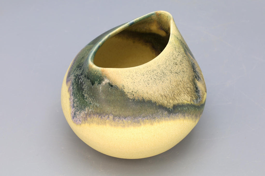 Contemporary American Ceramic Art Vase, Small Modernist Vessel By Janet Barsky, Fine Arts Pottery